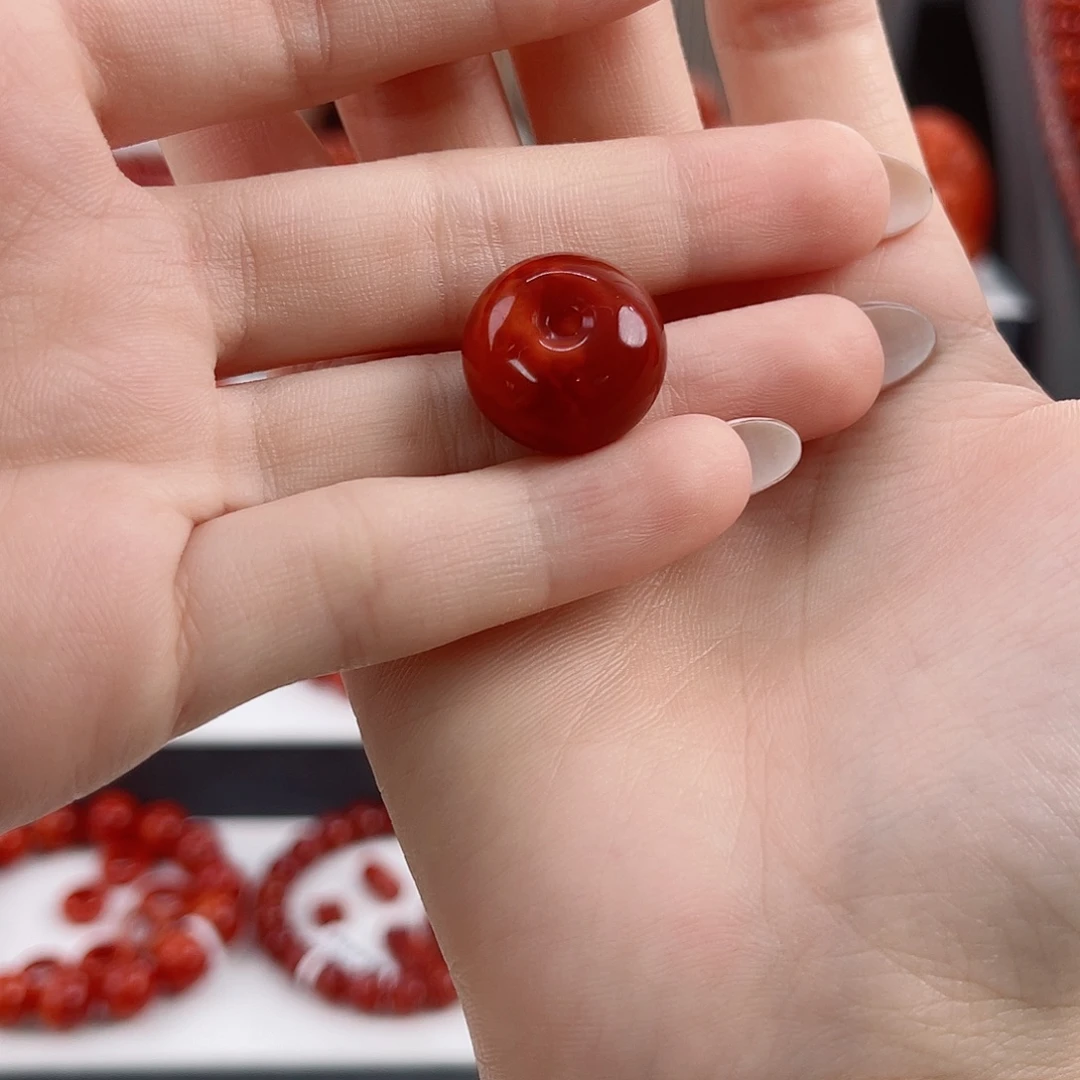 未镶嵌瓦西牛血红火焰平安扣南红玛瑙