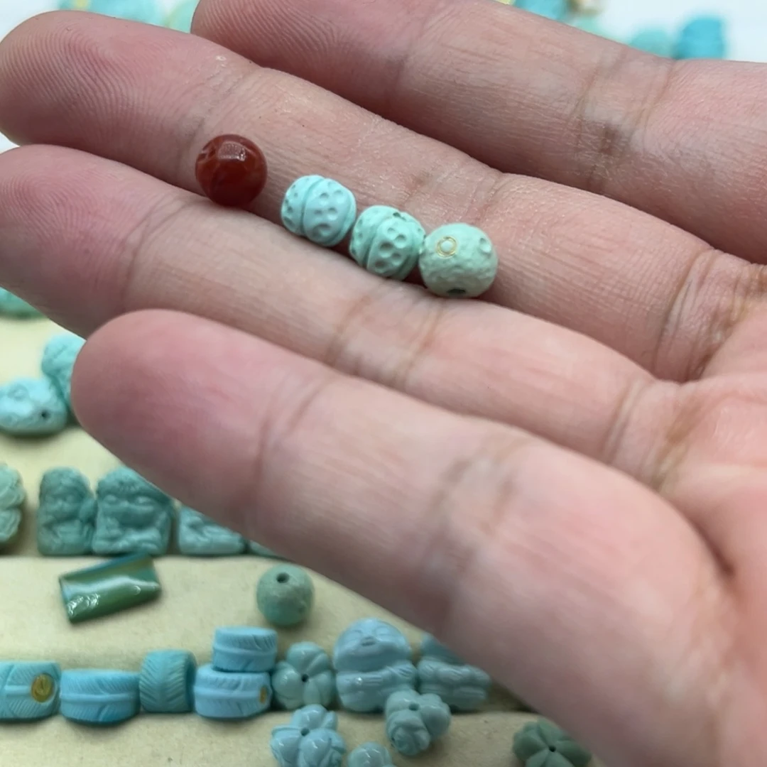 南红玛瑙未镶嵌B235