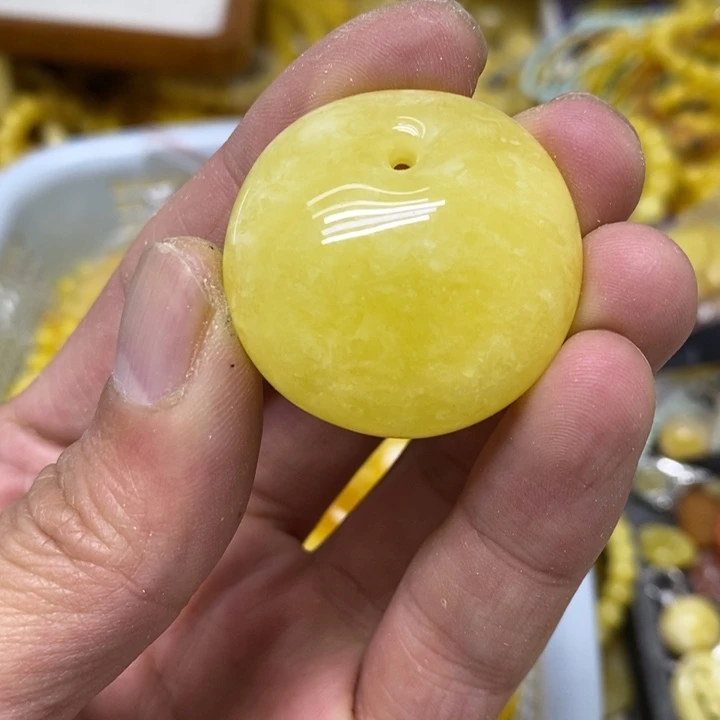 裸石蜜蜡未镶嵌吊坠