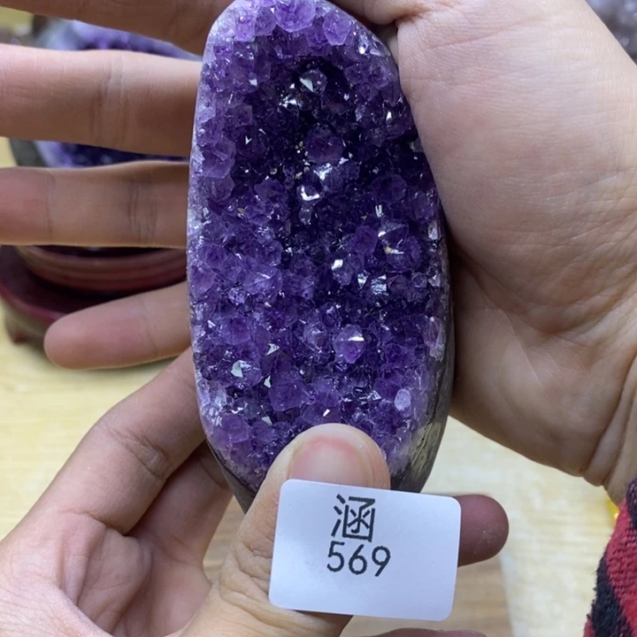 水晶大型摆件（非配饰）未镶嵌