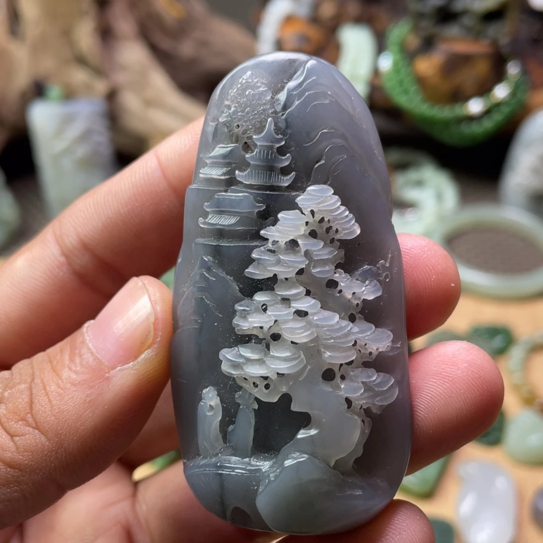 和田玉未镶嵌颈饰