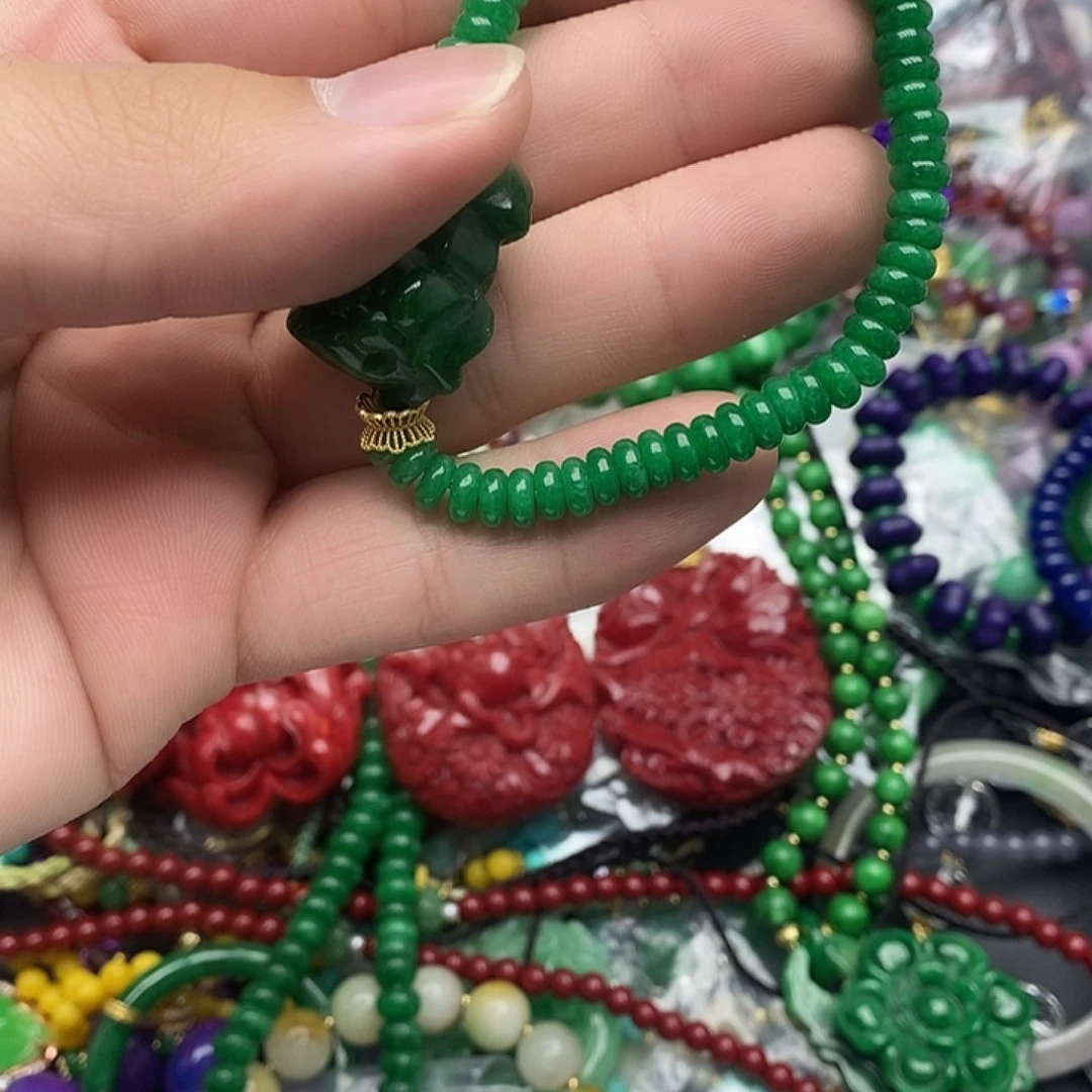 翡翠未镶嵌颈饰888