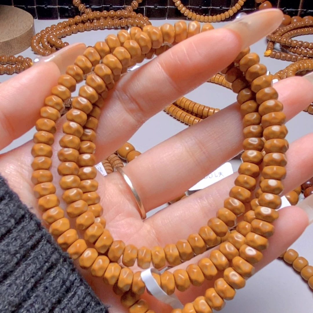 我***٩紫金鼠手串44.鼠尖料无相脖挂6.4