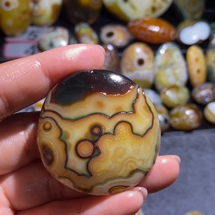 玛瑙/玉髓未镶嵌吊坠(不含链)170