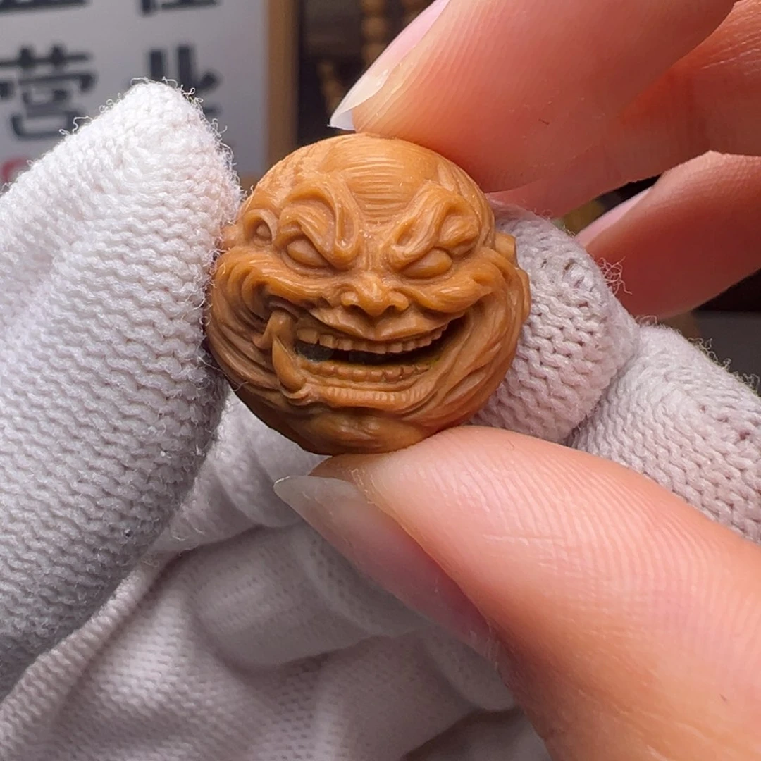 猴头核桃把件精修款獠牙恶僧18左右尺寸全品有正常封口线