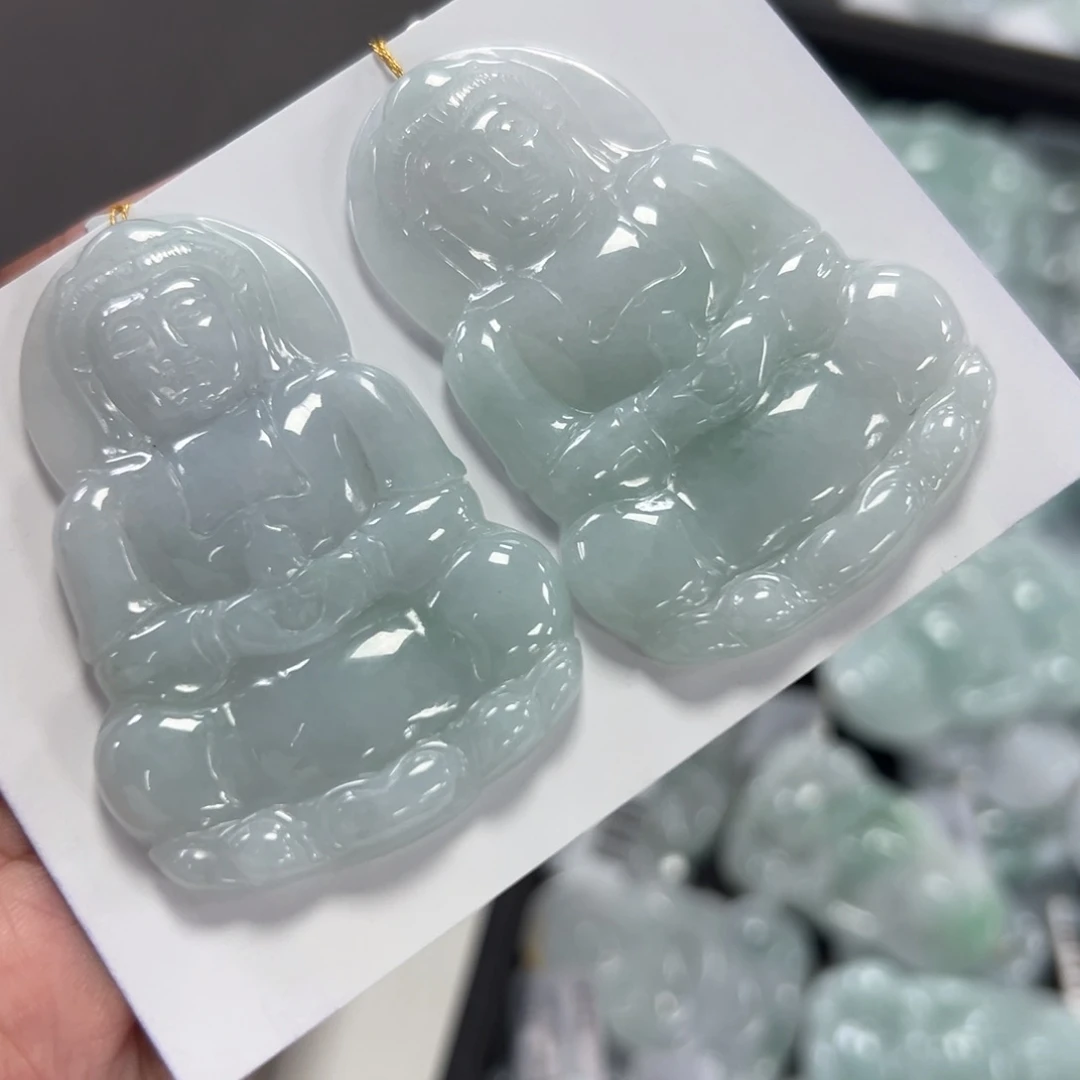颈饰未镶嵌翡翠观音