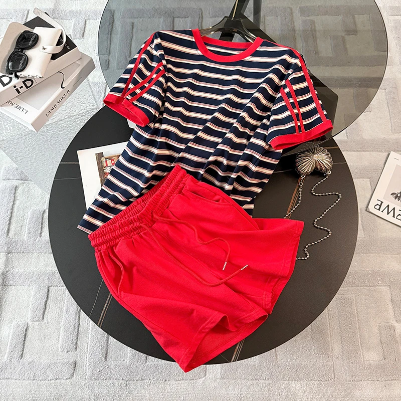 夏装搭配一整套装