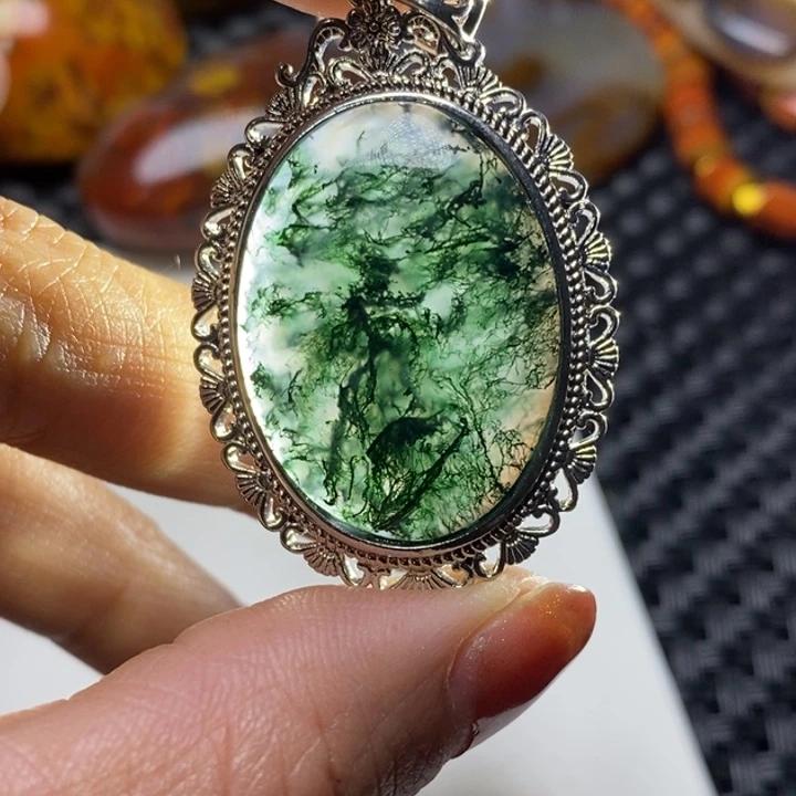 玛瑙/玉髓颈饰未镶嵌