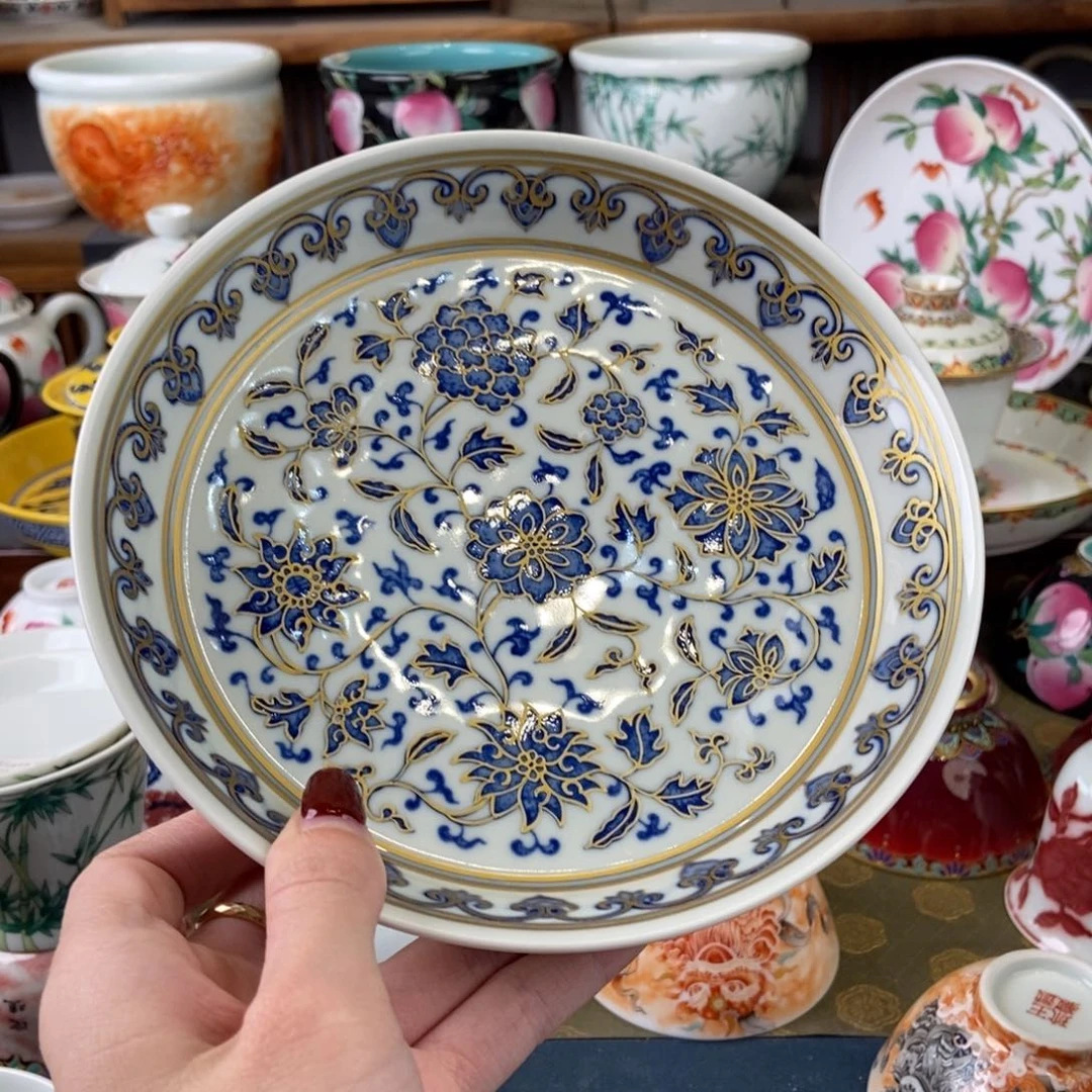 陶瓷艺术家的作品是一种