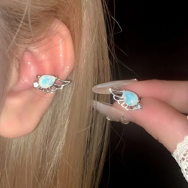 合金耳饰 梦幻炫彩翅膀耳骨夹无耳洞耳夹轻奢小众甜酷耳饰