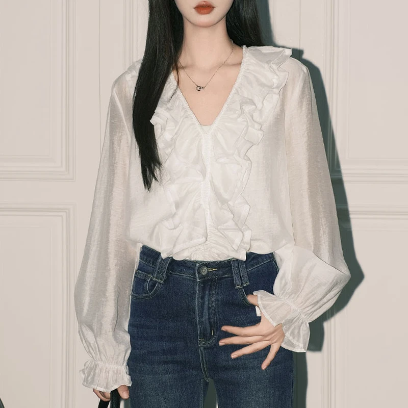 法式气质荷叶边V领衬衫女内搭洋气漂亮显瘦白色宽松上衣