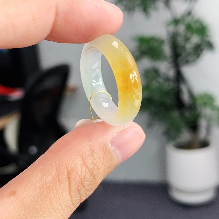 翡翠未镶嵌戒指16号