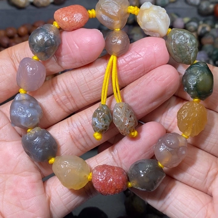 未镶嵌玛瑙/玉髓珠宝奇石