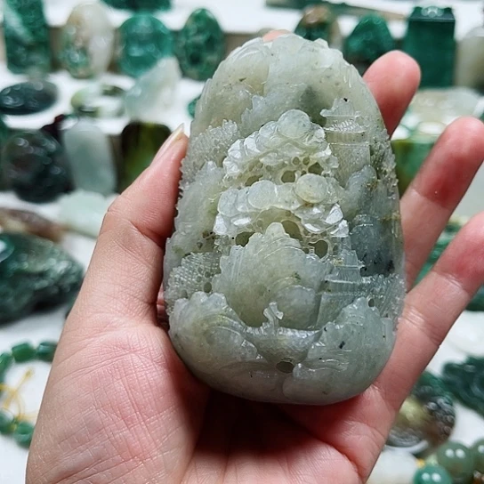未镶嵌独山玉把件