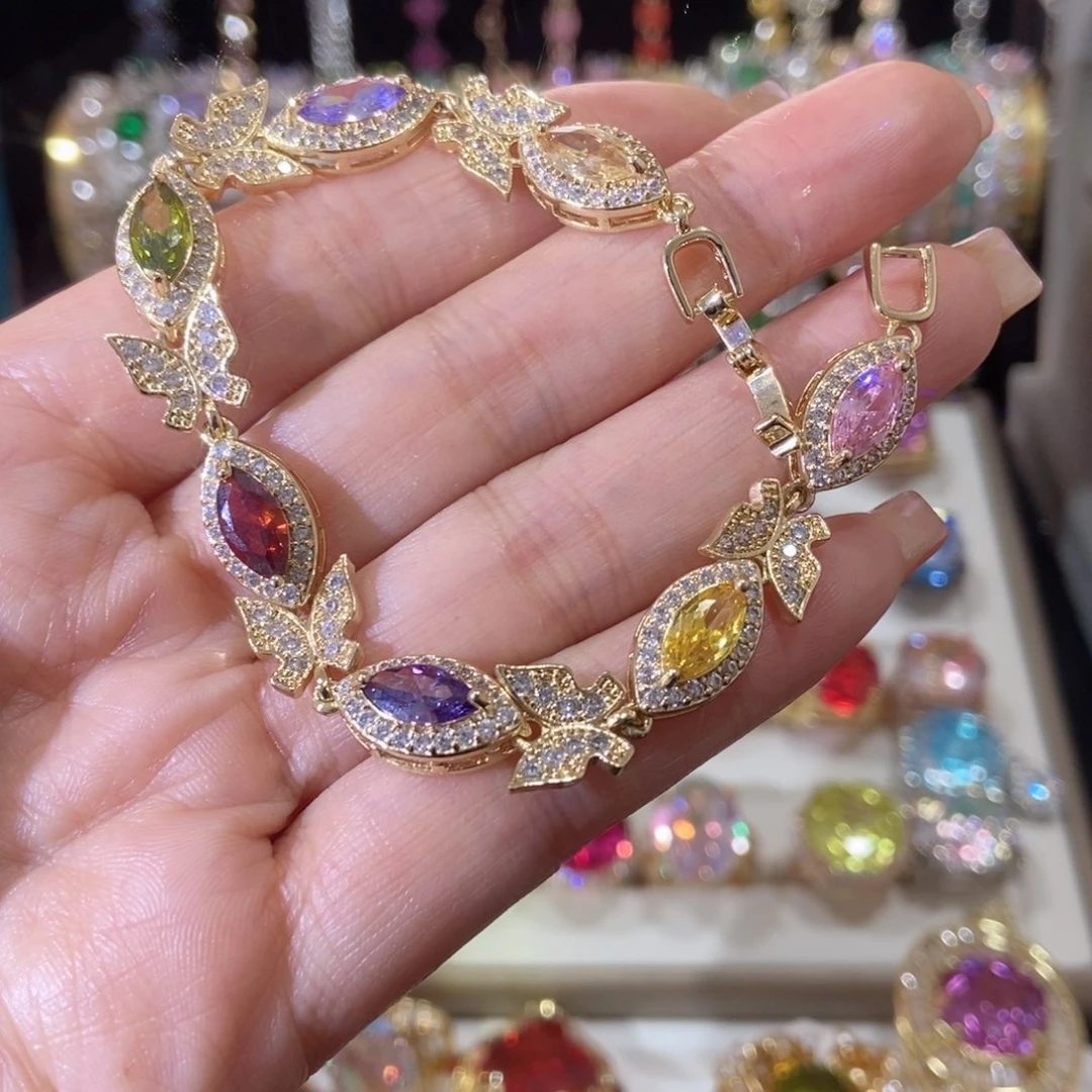 66锆石（处理）戒指