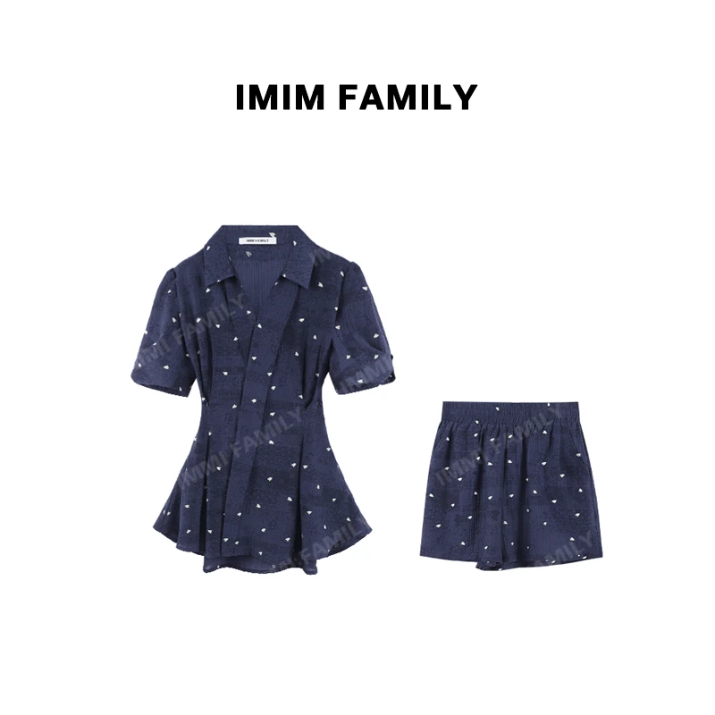 “幽雅之心”法式复古提花爱心时尚套装V领修身气质衬衫高腰短裤