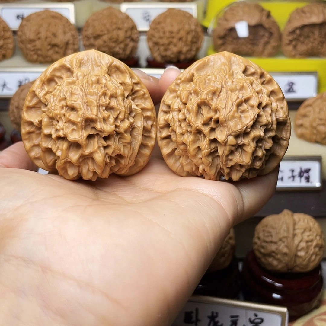 文玩核桃把件官帽49左右