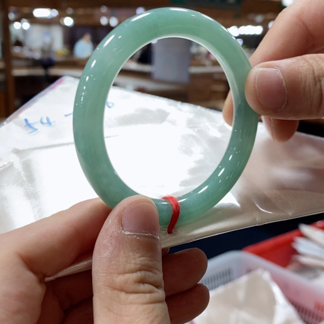 未镶嵌手镯翡翠翡翠