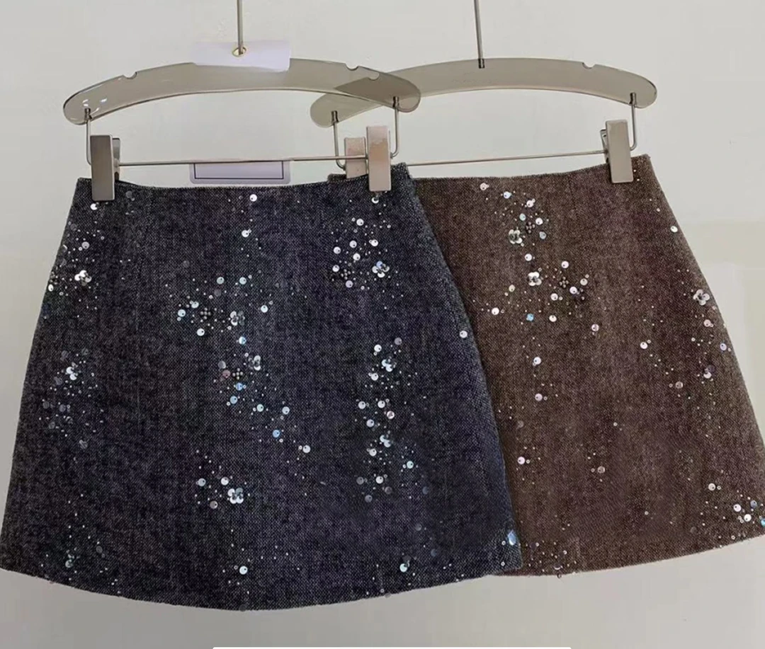 毛呢亮片短裙女2025秋冬新款高腰显瘦百搭a字短裙