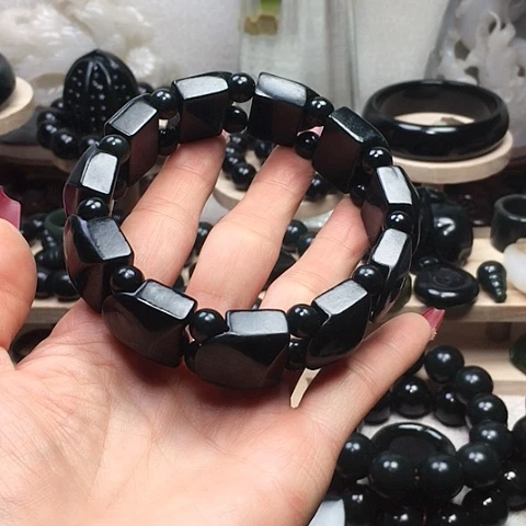 未镶嵌手串和田玉