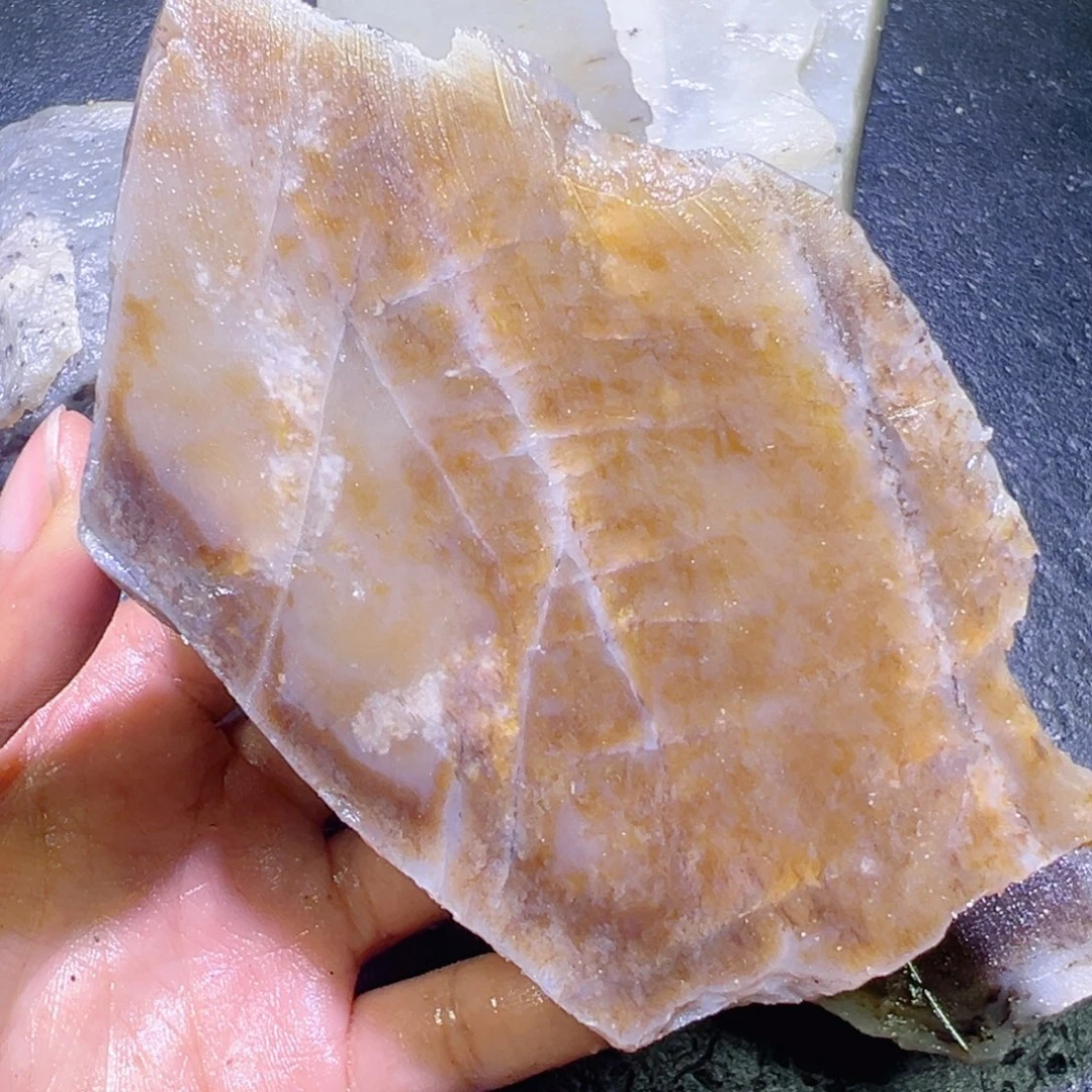 和田玉未镶嵌珠宝半成品