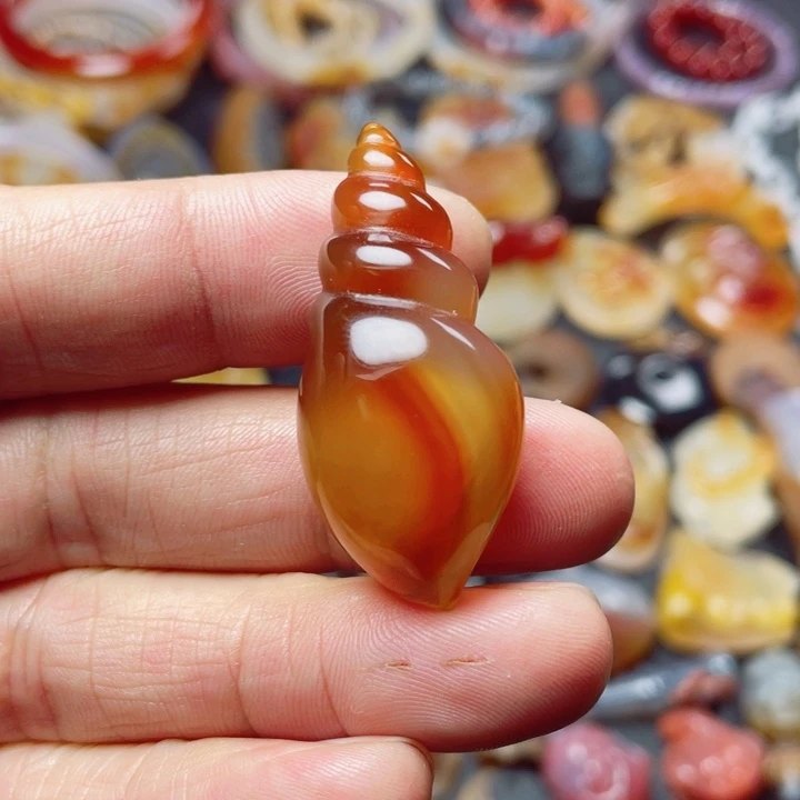 用***3玛瑙/玉髓未镶嵌颈饰