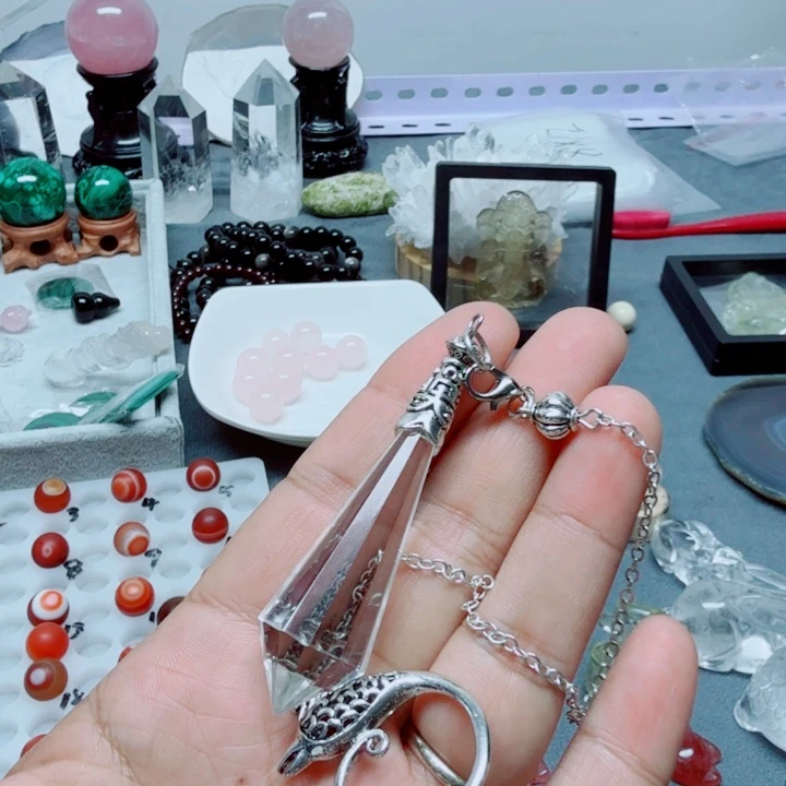 未镶嵌颈饰水晶水晶