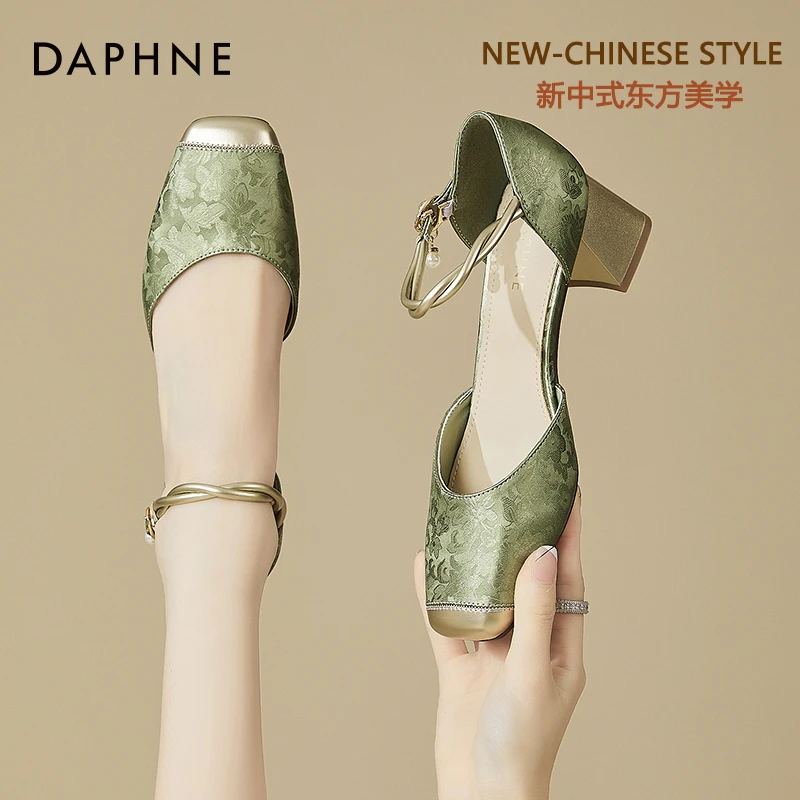 达芙妮国风凉鞋女2025夏季新款粗跟浅口单鞋新中式配旗袍汉服鞋子