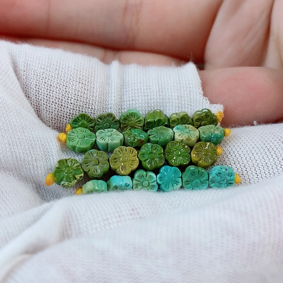 未镶嵌绿松石珠宝奇石