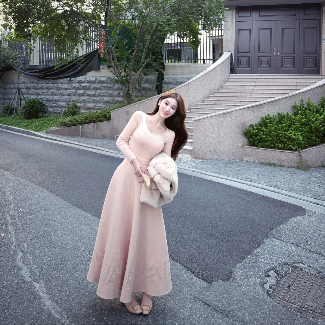 WW定制「漫步深秋」网红轻奢针织小香风法式温柔小众设计感连衣裙