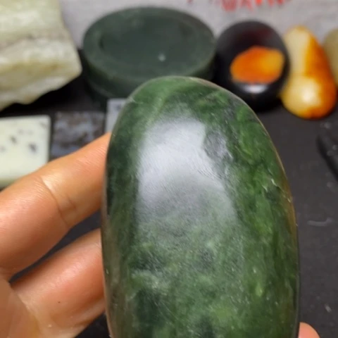和田玉珠宝奇石未镶嵌