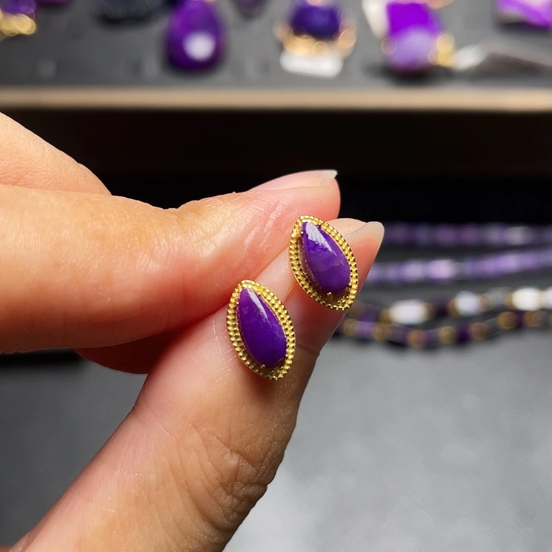 银S925镶嵌苏纪石（舒俱来）耳环