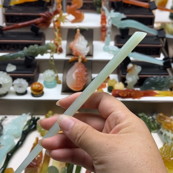 蛇纹石玉未镶嵌岫玉发簪