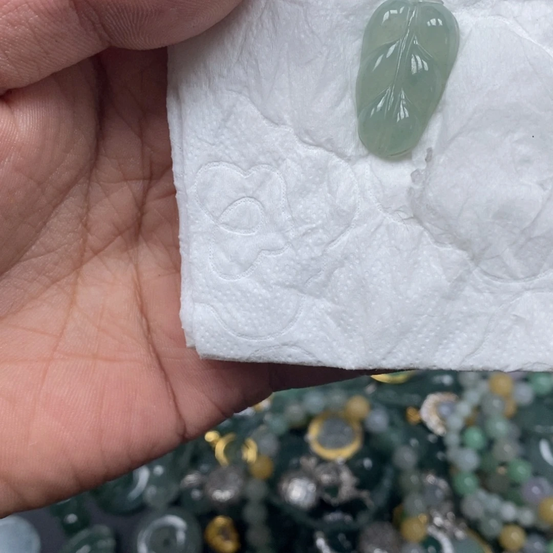 翡翠未镶嵌手链天然a货翡翠94