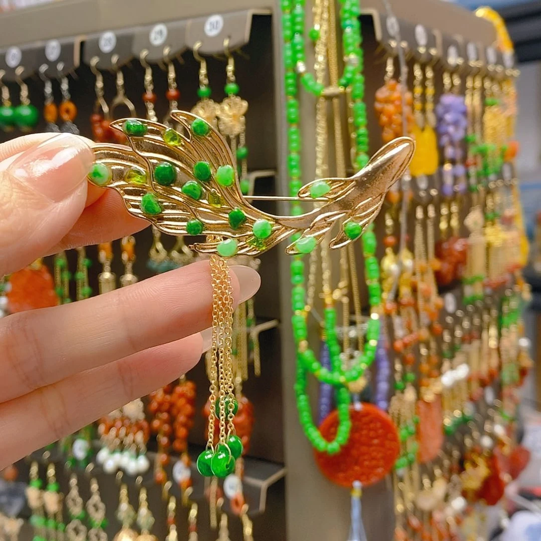 翡翠合金耳饰翡翠