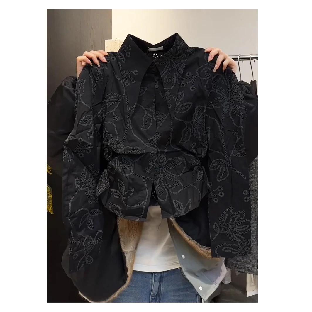2025春季新款漂亮小衫黑色收腰印花衬衫内搭女高级感轻奢减龄洋气