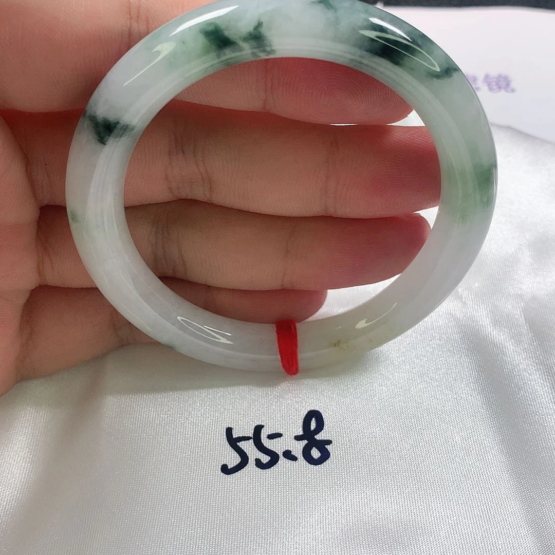 翡翠手镯（圆镯）未镶嵌353号