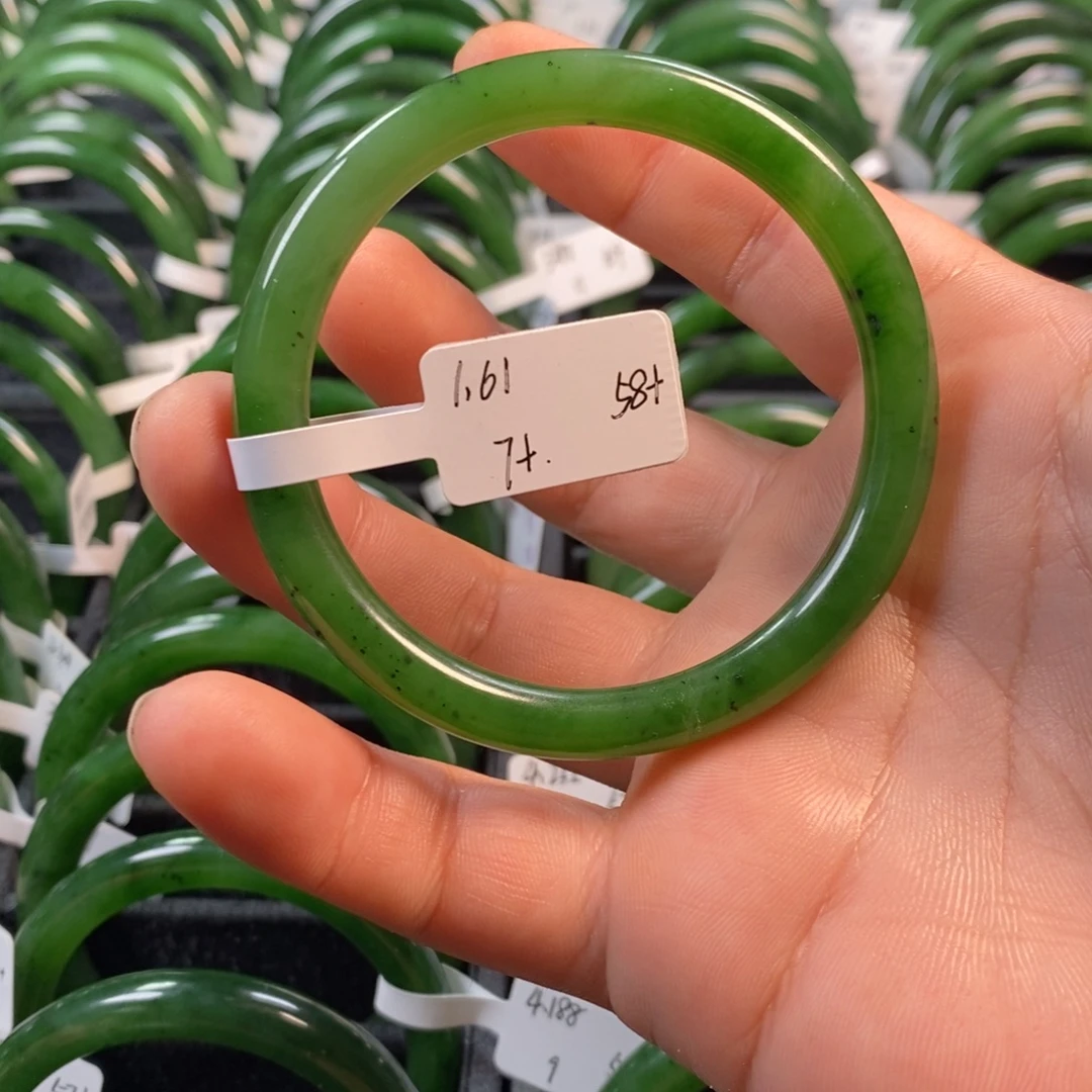 和田玉（碧玉）未镶嵌手镯58