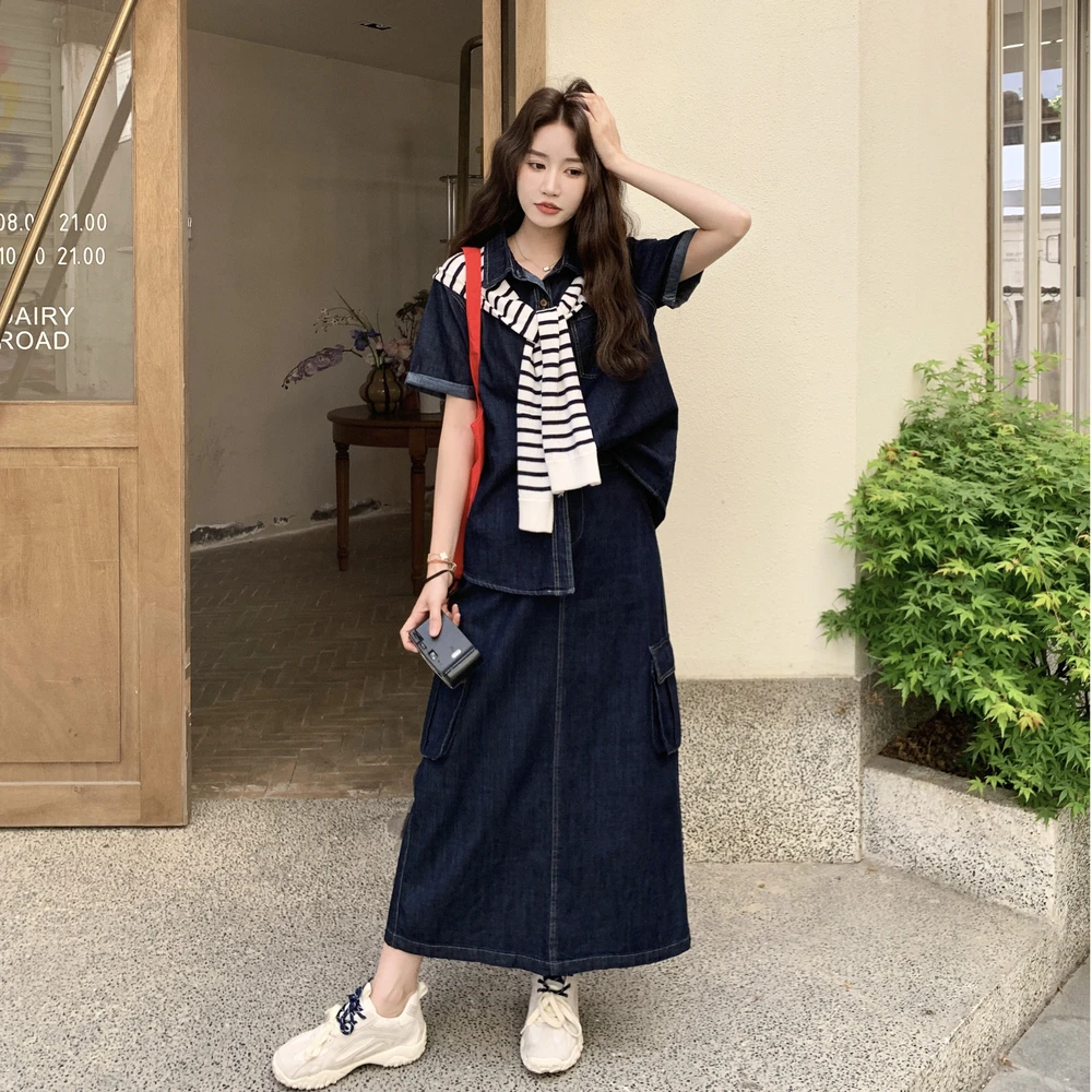 夏季减龄五一ootd穿搭一整套爆款高级感深蓝色牛仔短袖半身裙套装