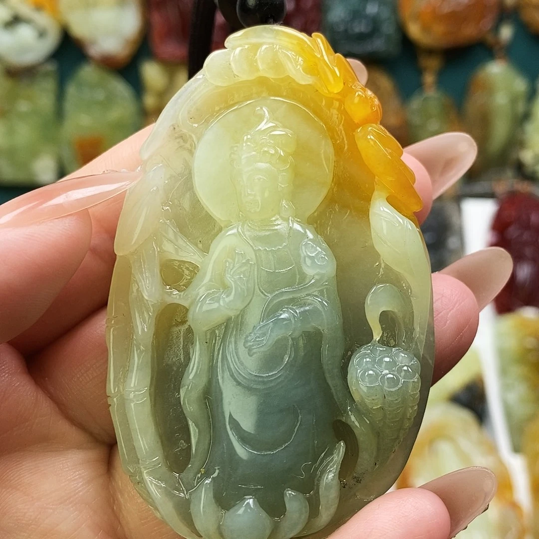 蛇纹石玉未镶嵌颈饰福利观音