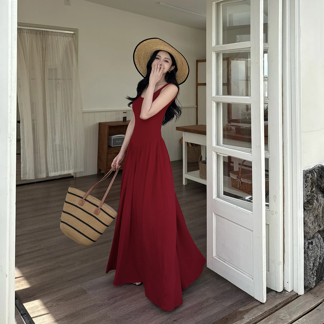 运补6-8 红色显白高贵气质收腰吊带连衣裙法式无袖晚礼服大摆长裙