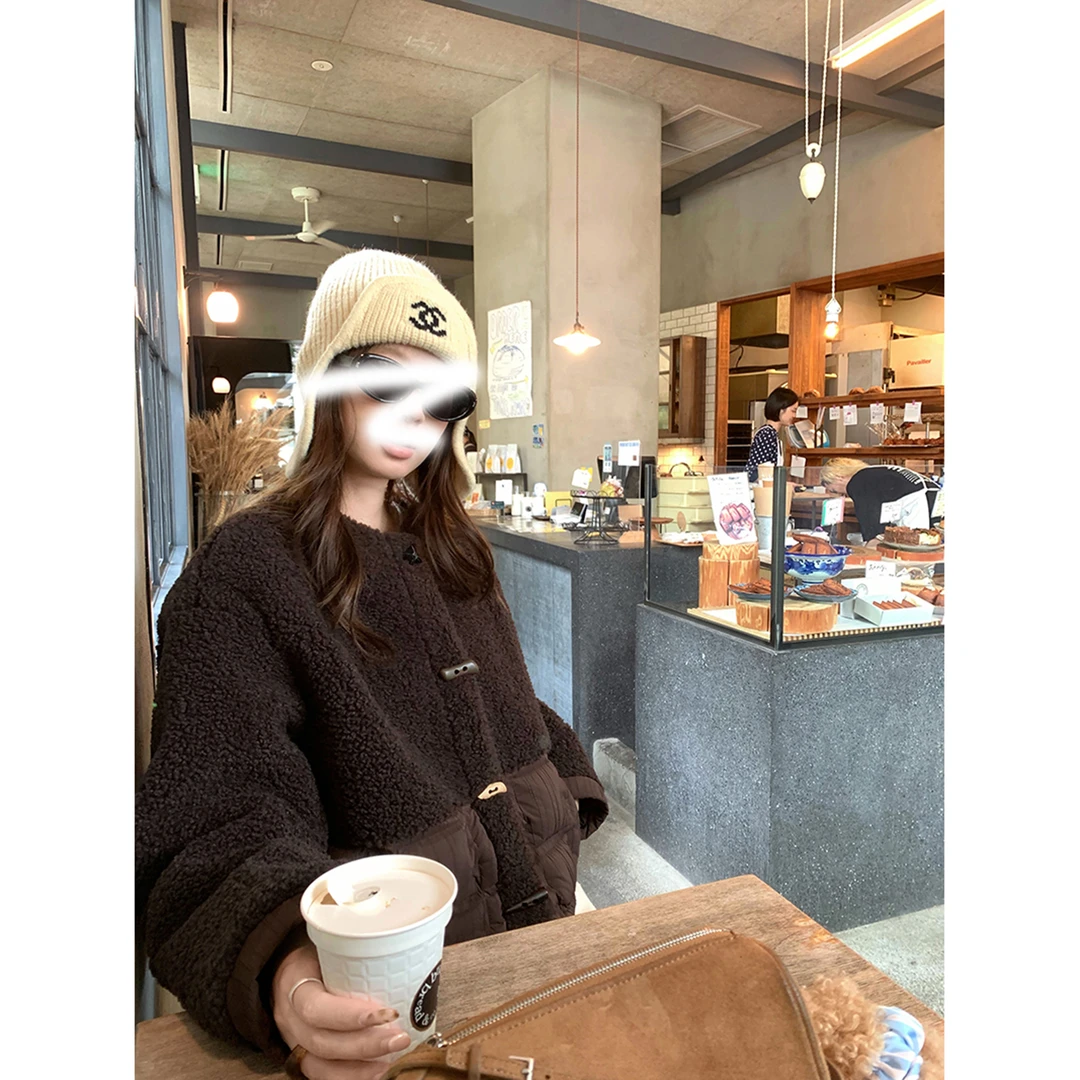 牛乳酥酥~咩咩毛拼接短款牛角扣棉服女冬季保暖外套百搭宽松韩版