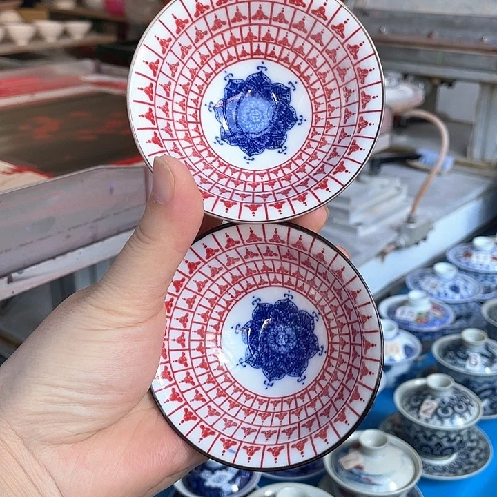 青花釉下彩杯子2个