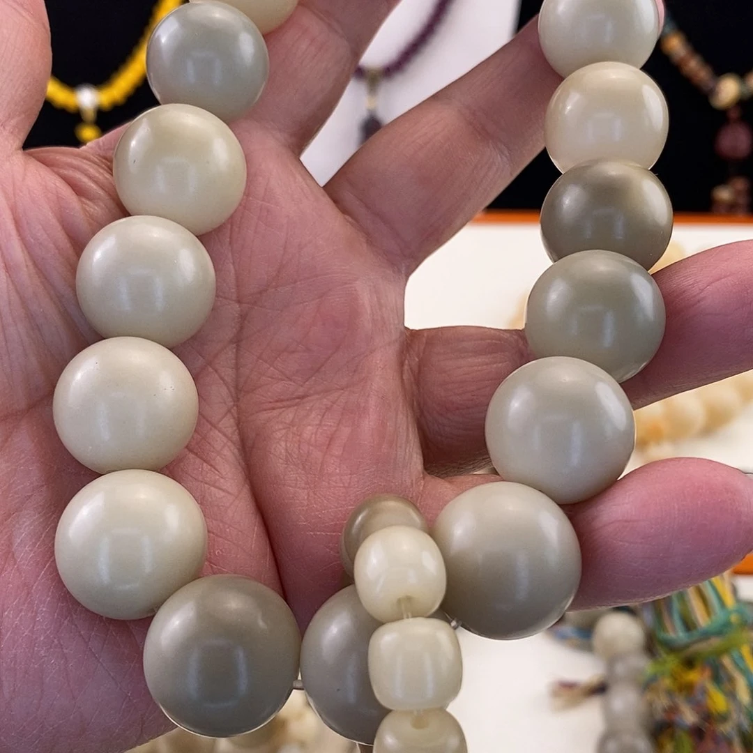 白玉菩提手串菩提手持18颗