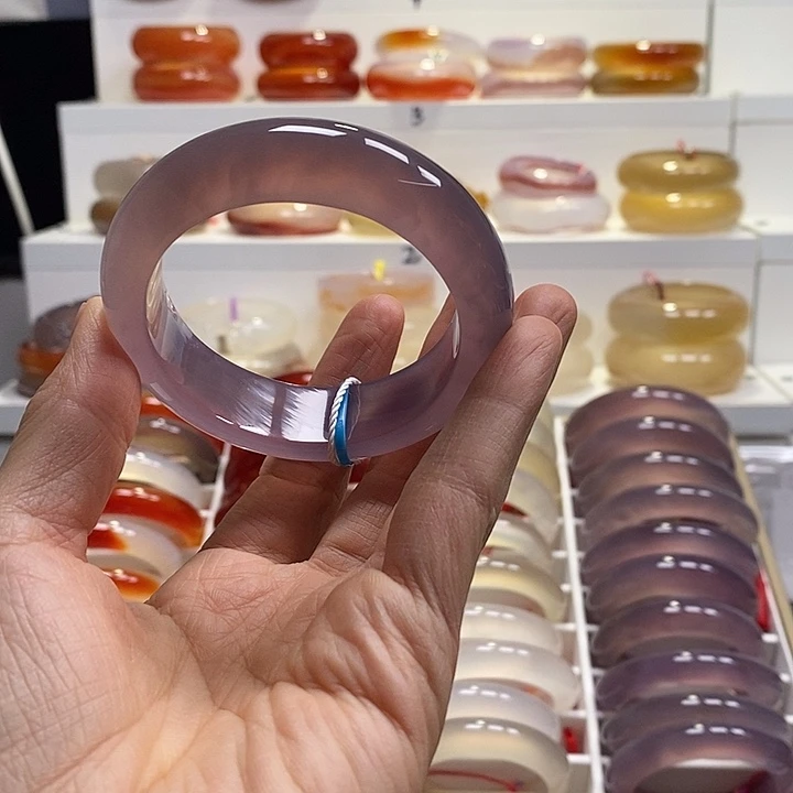 玛瑙/玉髓未镶嵌手镯