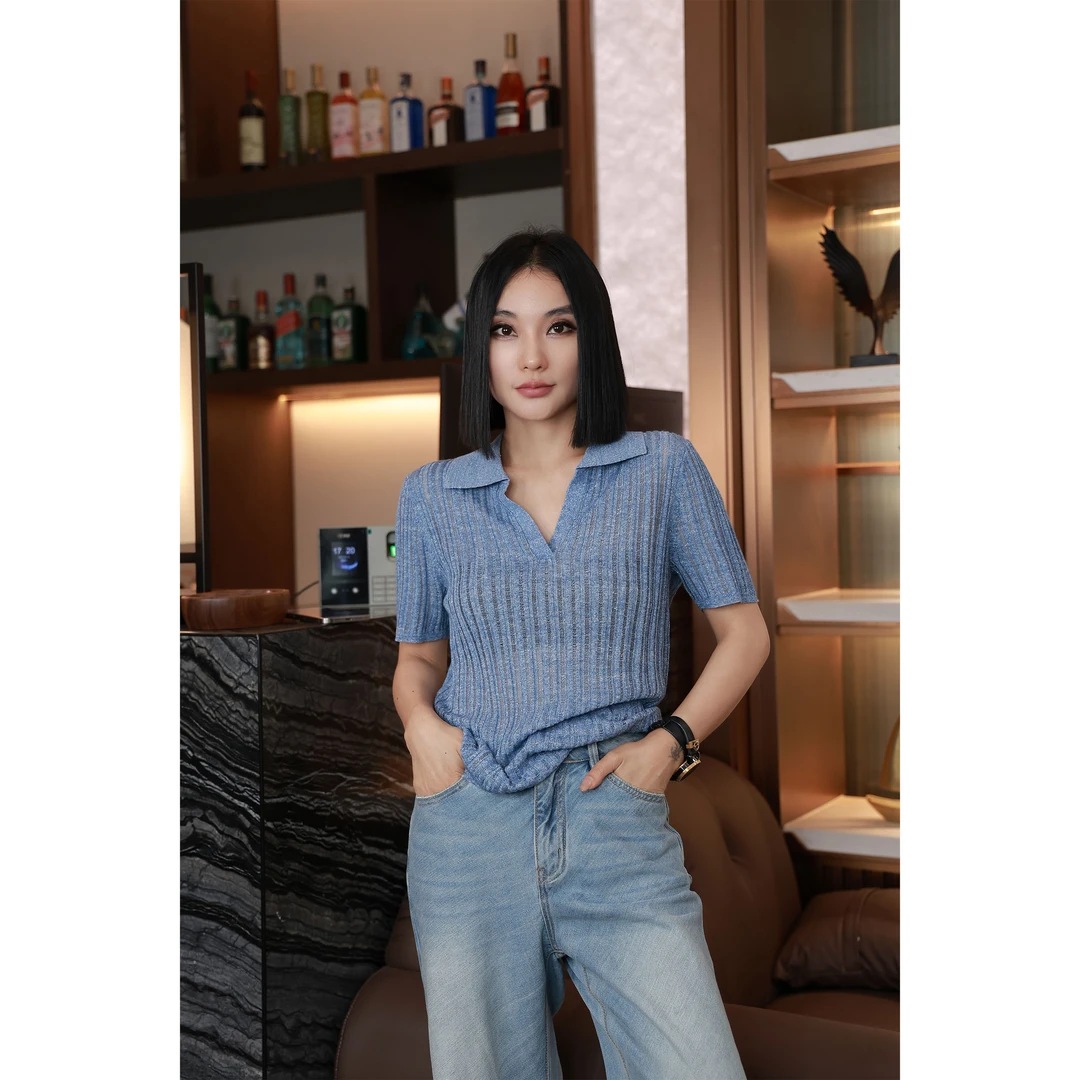 【妙妙精选】HUANGNAJI时尚气质设计感休闲蓝色夹花上衣6034