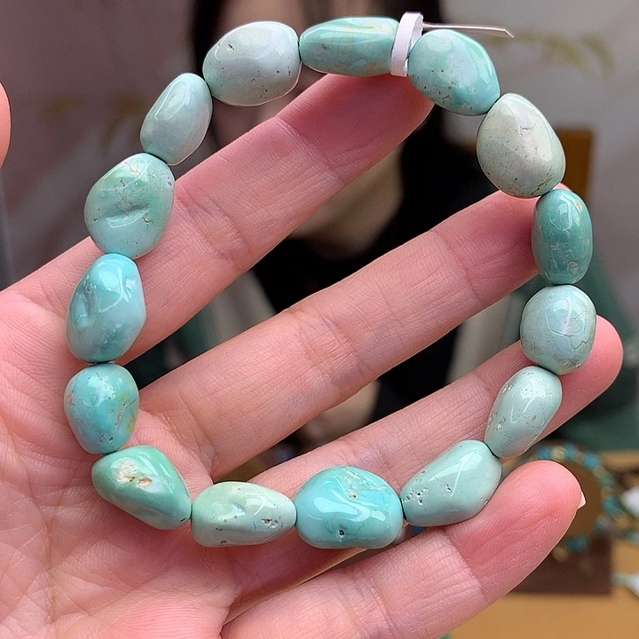 绿松石未镶嵌原矿