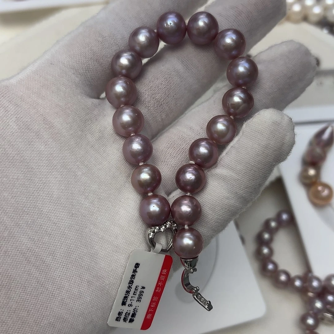 乐***儿未镶嵌淡水珍珠颈饰