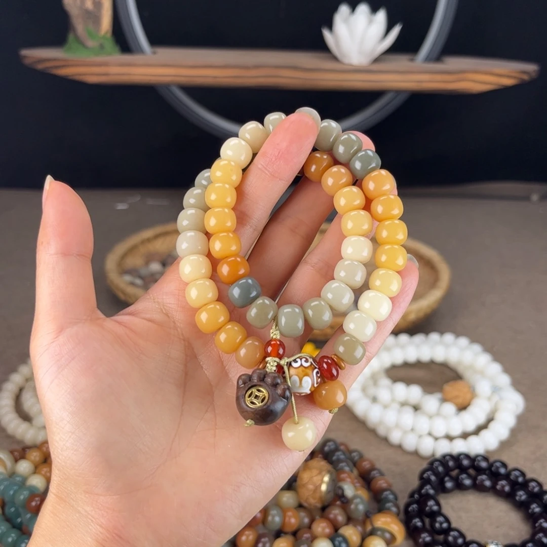 白玉菩提吊坠菩提