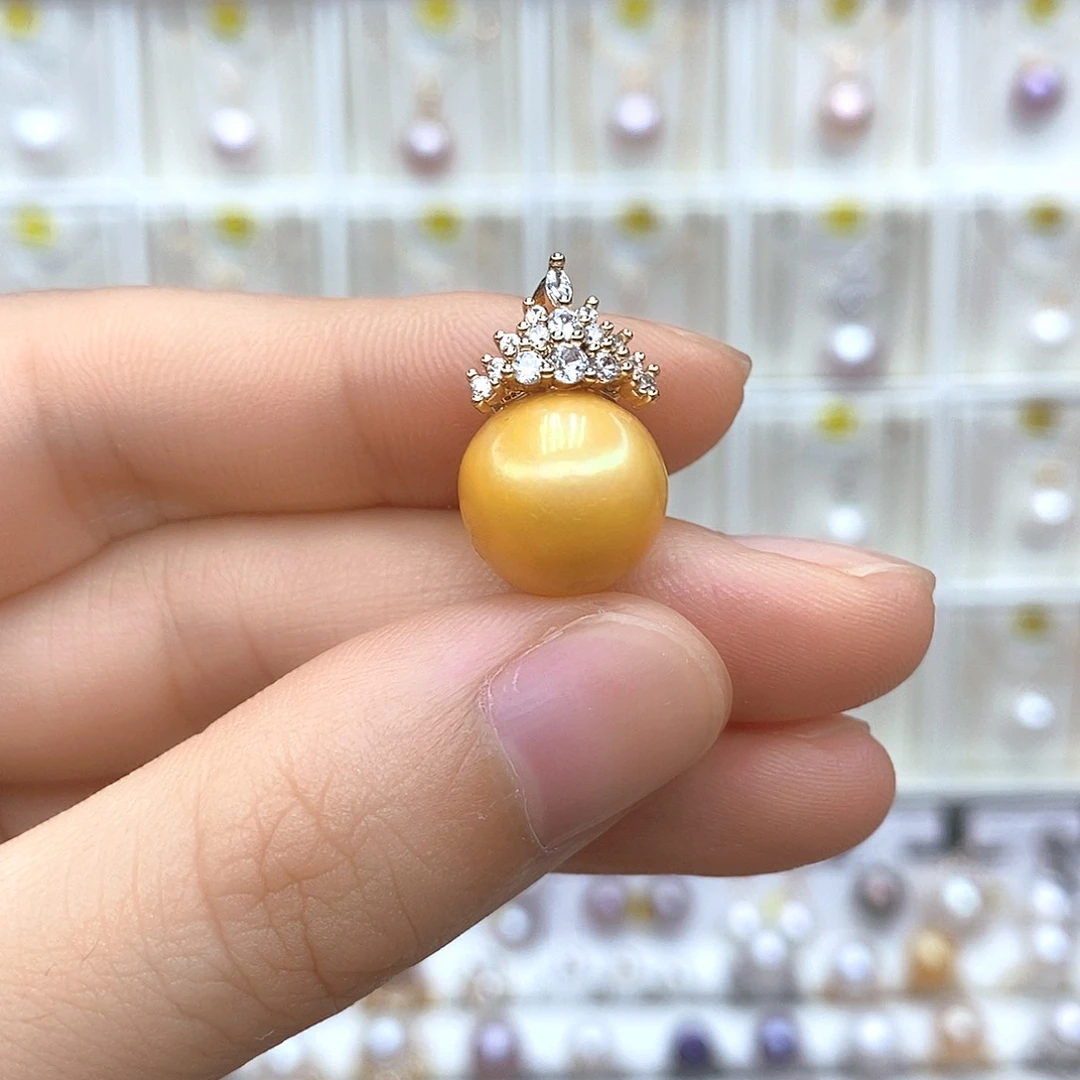 淡水珍珠合金吊坠(赠链)